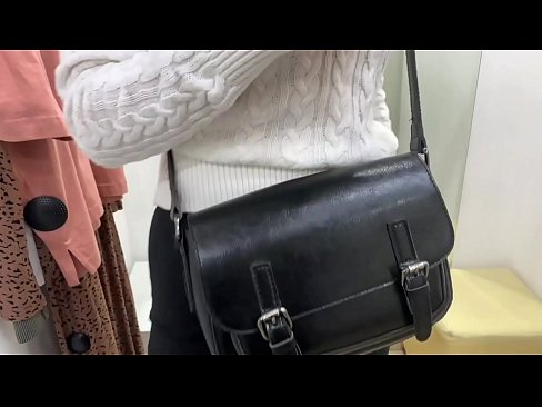 ❤️ Masturbation ampahibemaso ny tanora bitch FeralBerry miaraka amin'ny dildo ao amin'ny efitrano fitting ❌ Vaovao aminay mg.com-milf-300.ru ❌️❤